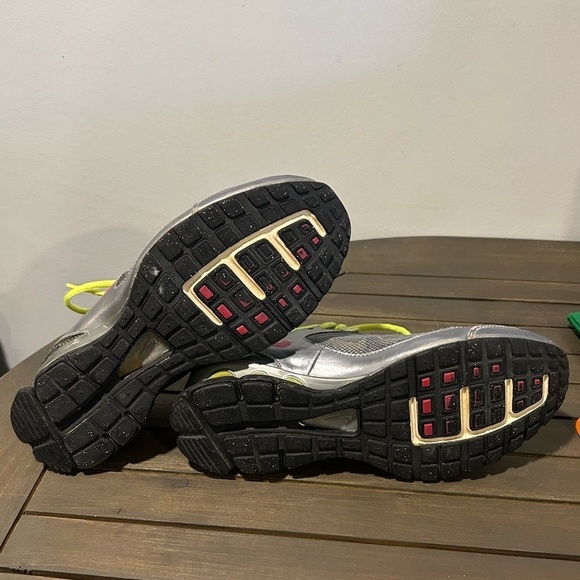 {Nike} Reax Run 7 Running Gym Shoes - Picture 4 of 6